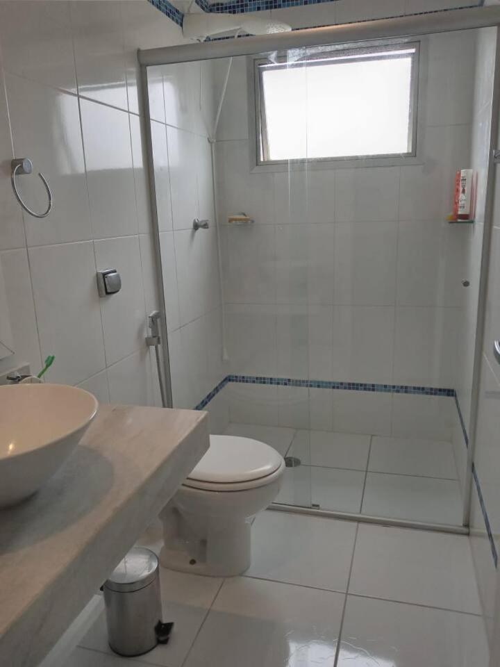 Apartamento completo na calçada da praia Apartment Guaruja Exterior photo